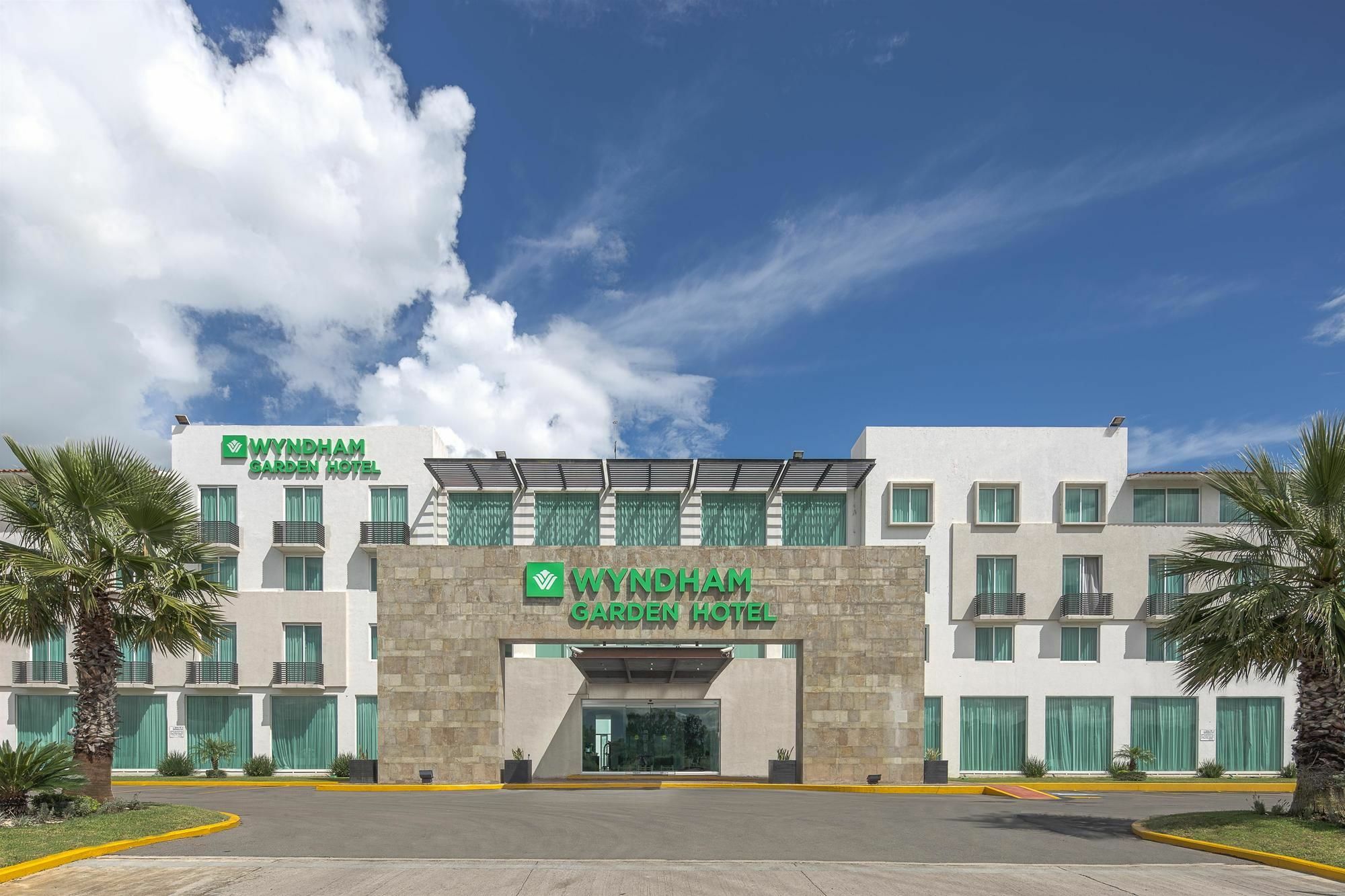 Wyndham Garden Silao Bajio Aeropuerto Hotell Exteriör bild