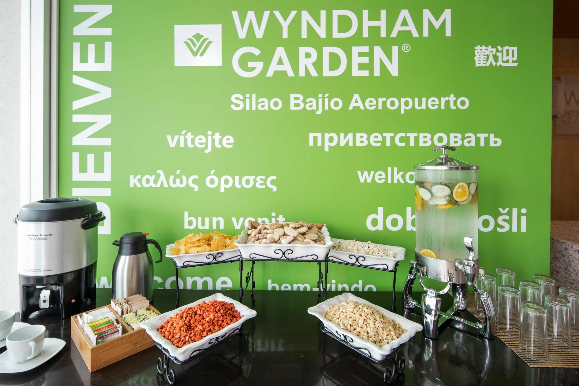 Wyndham Garden Silao Bajio Aeropuerto Hotell Exteriör bild